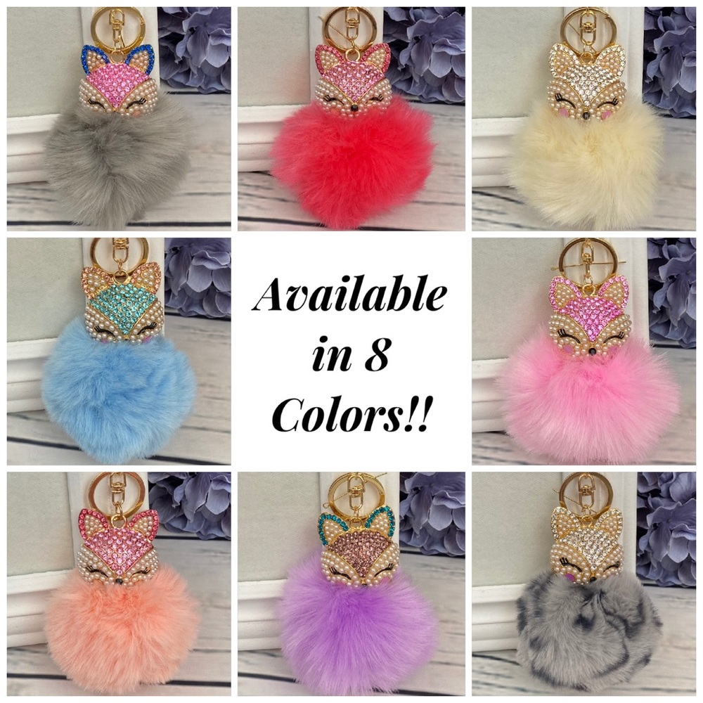 Crystal & Pearl Fox Gray Pom Pom Keychain - Picture 14 of 14